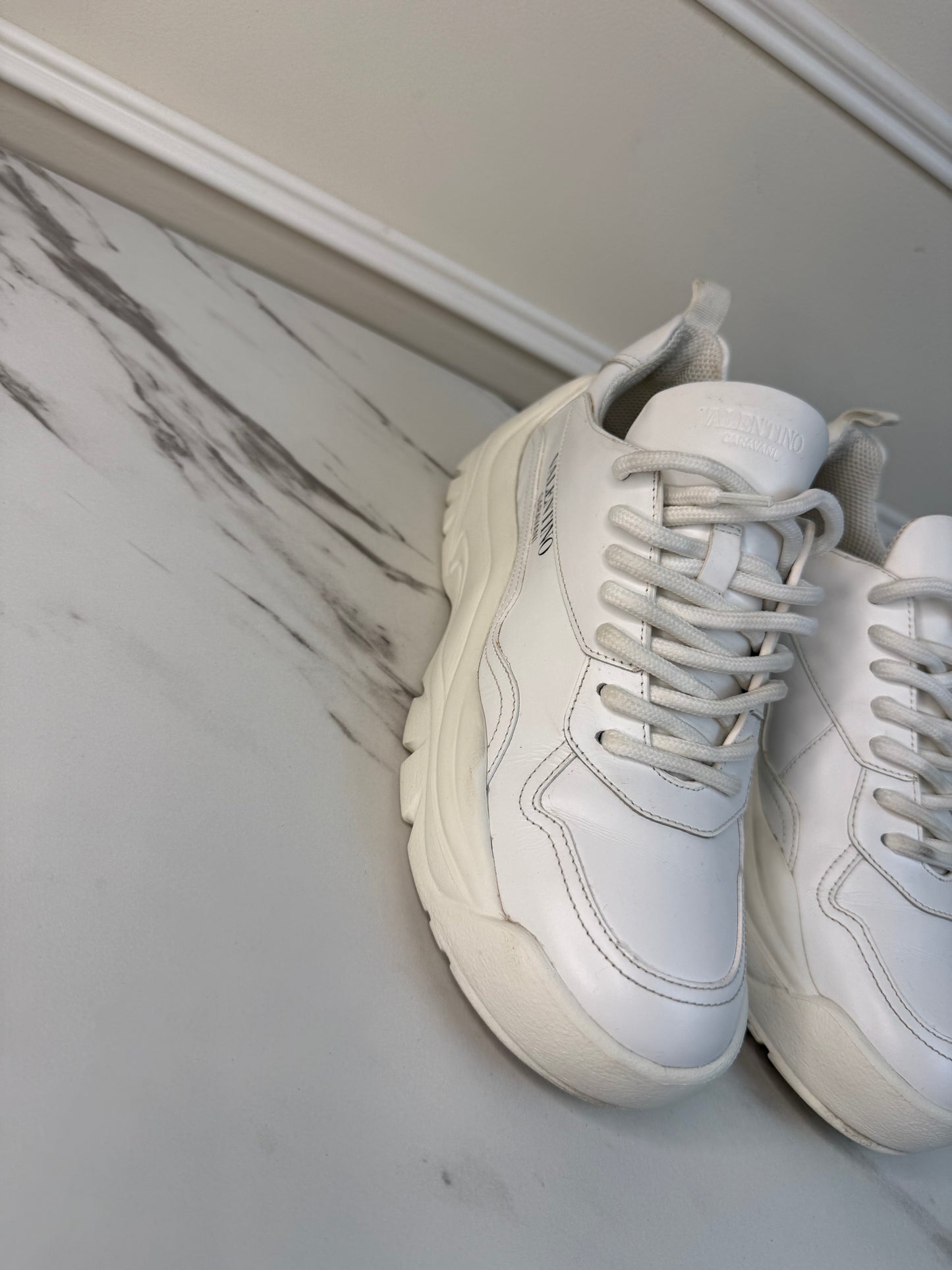 Valentino Garavani Gumboy leather sneakers size 38