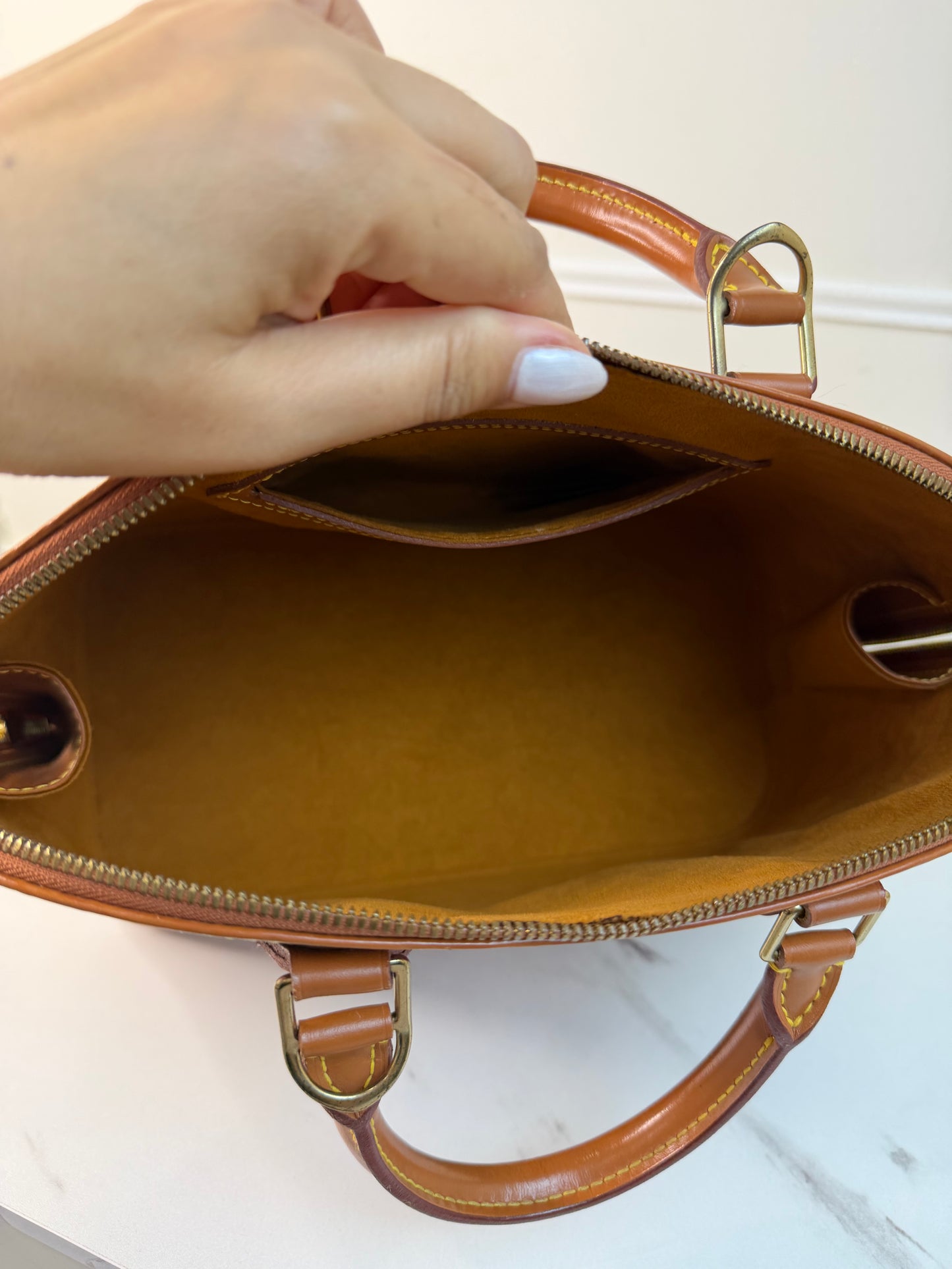 Louis Vuitton Alma BB