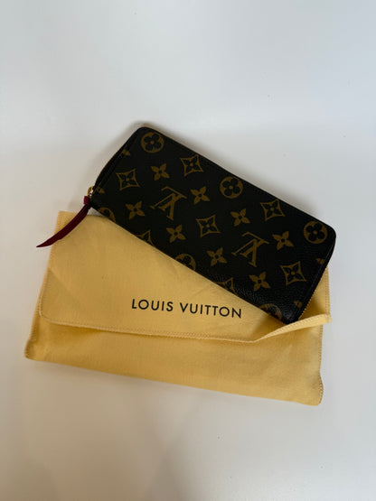 Louis Vuitton Zippy Long wallet