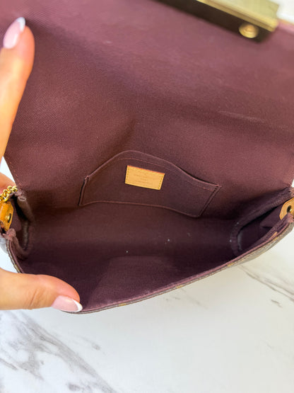 Louis Vuitton Monogram Favorite Bag , Size MM