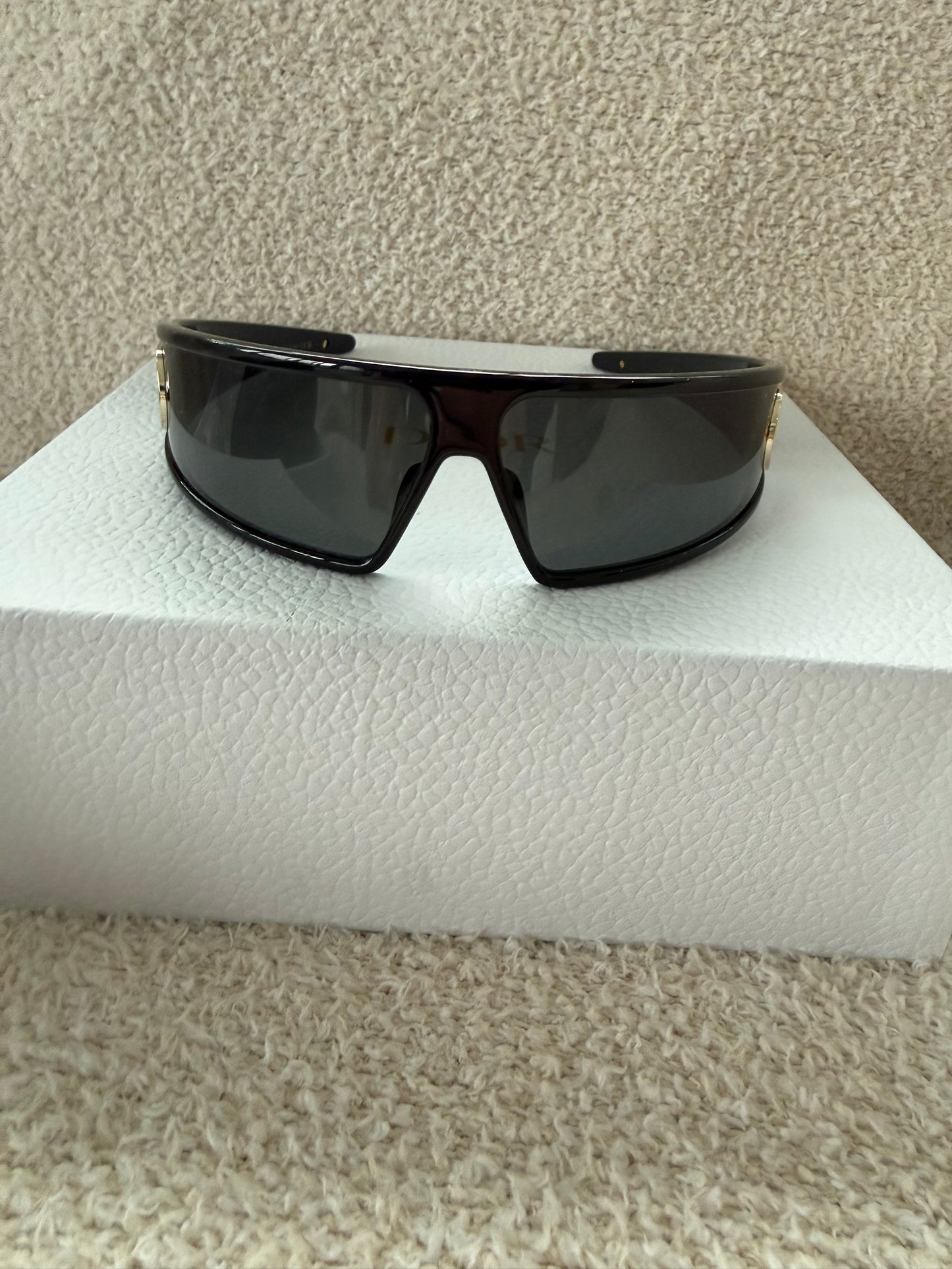 Dior verydior M1U sunglasses