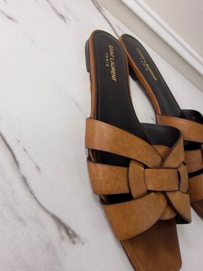 Saint Laurent Tribute flat sandals size 39