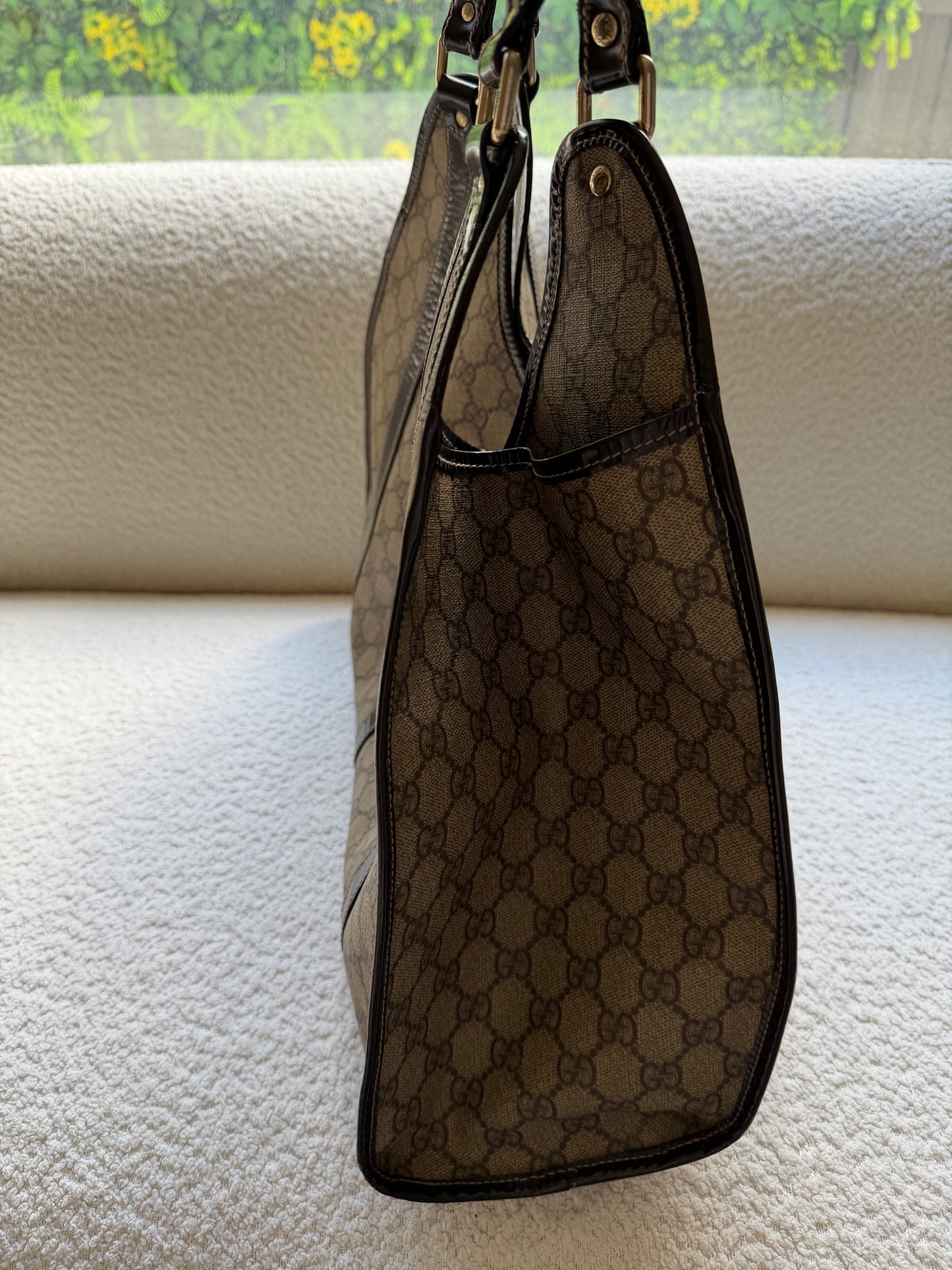 Gucci Shoulder Bag