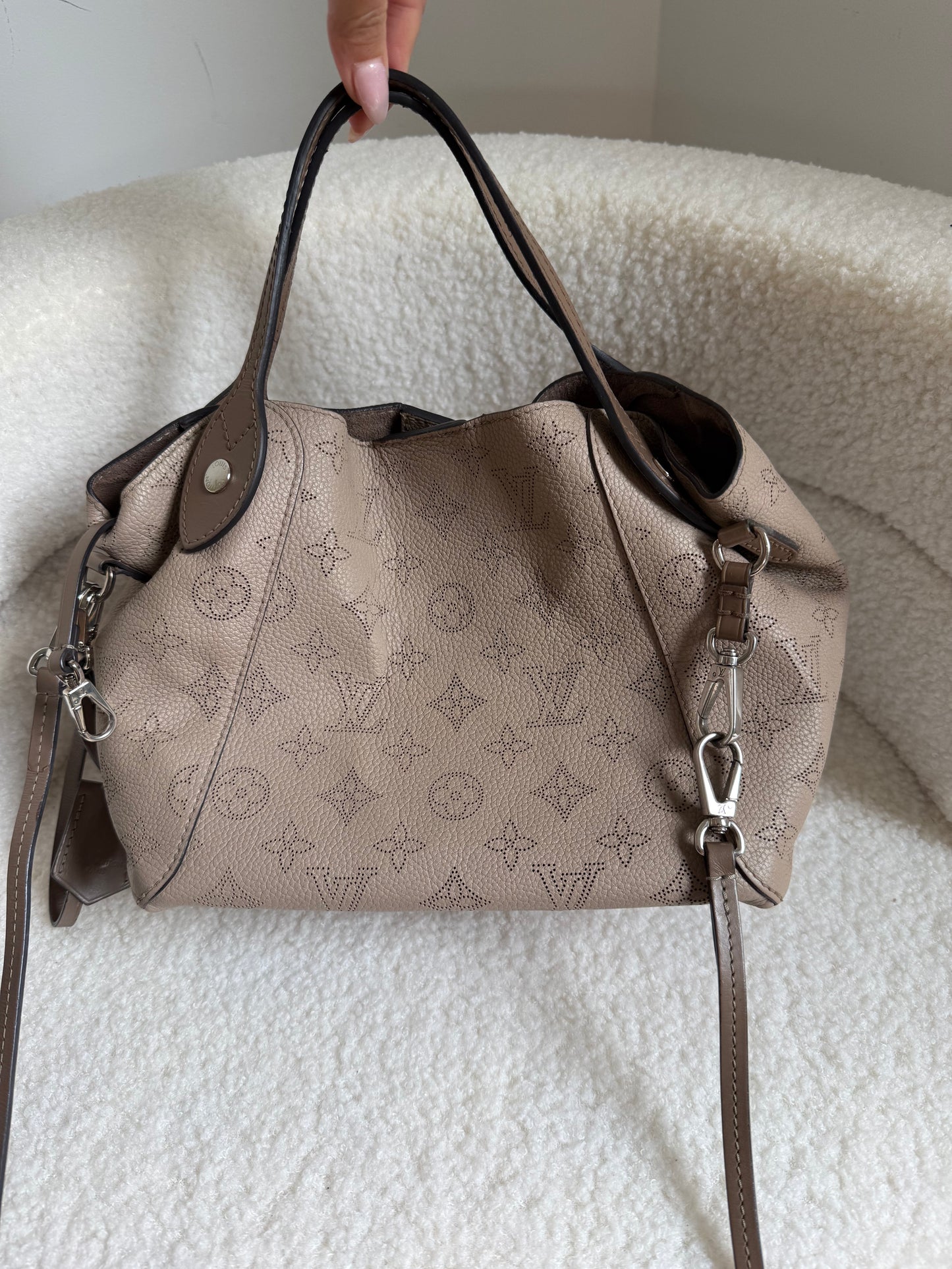 Louis Vuitton Mahina Hina PM bag
