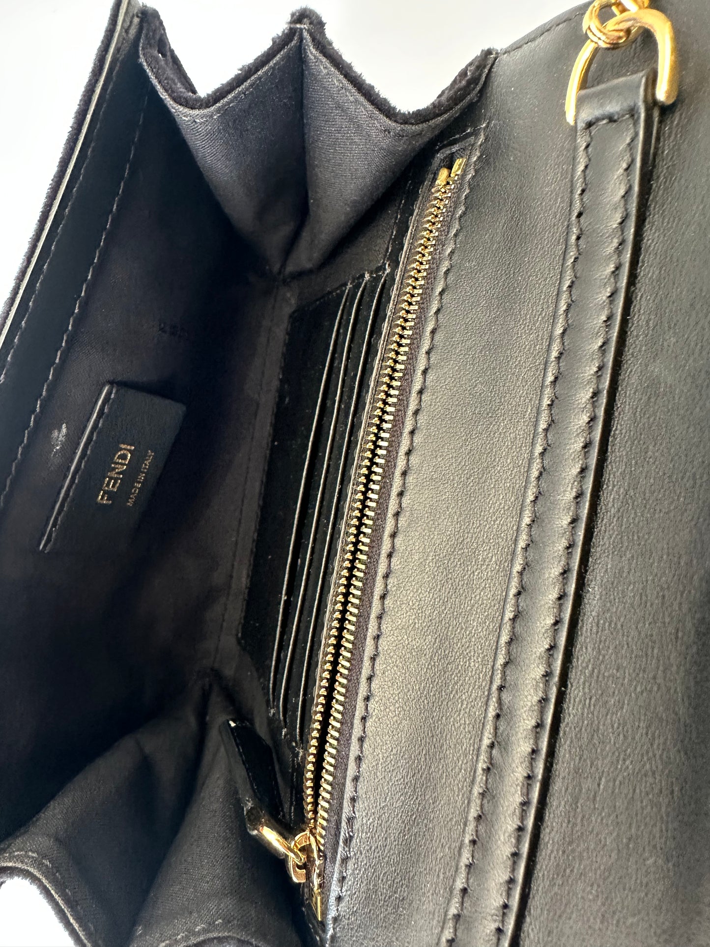 Fendi velvet Kan I Wallet on chain