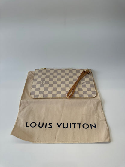 LV Azur Pochette