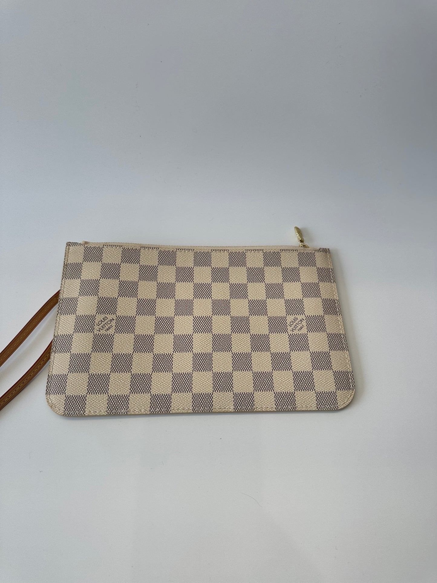 LV Azur Pochette