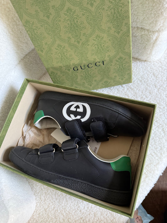 Gucci sneakers size 37