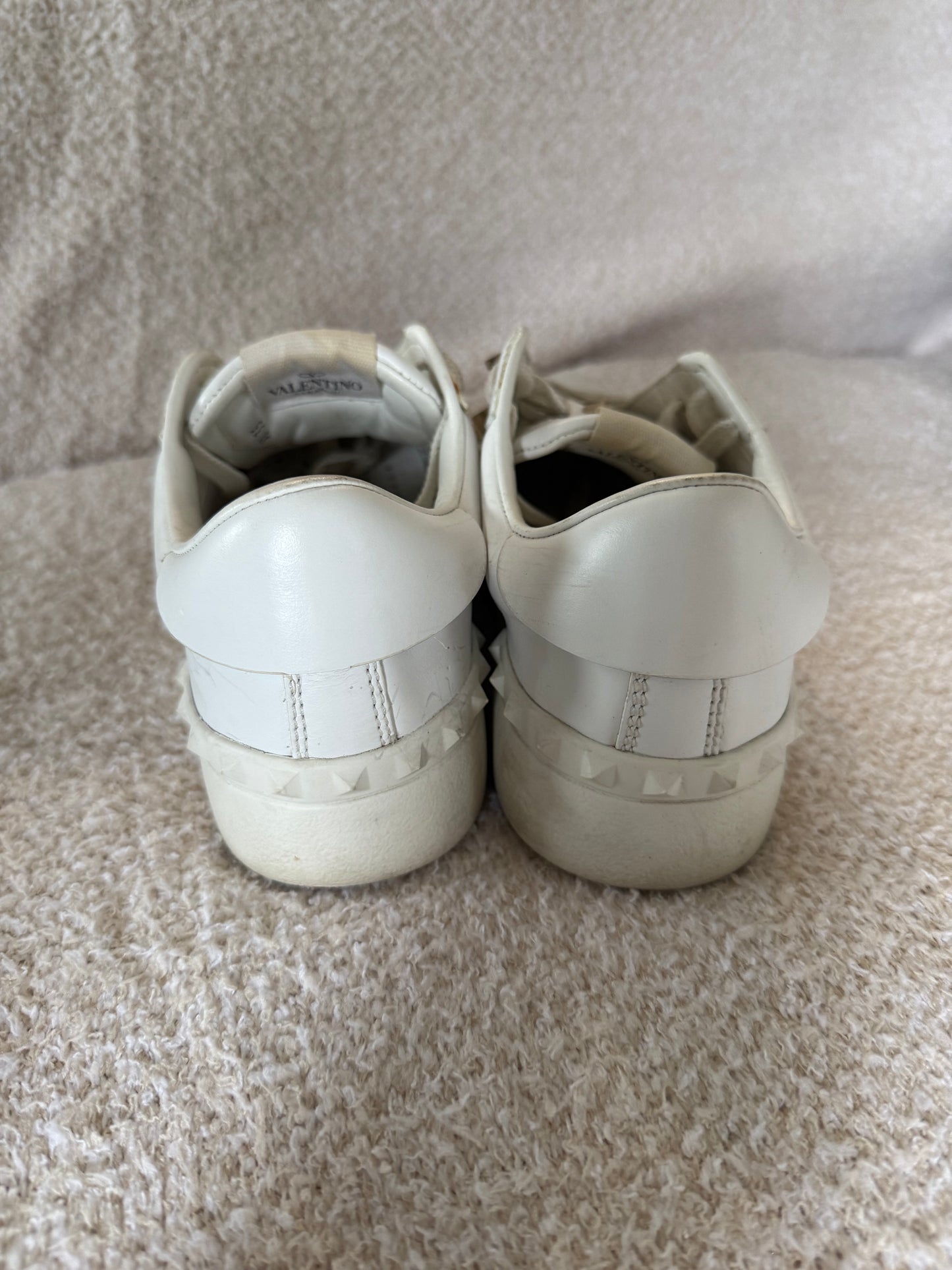 Valentino stud sneakers size 35
