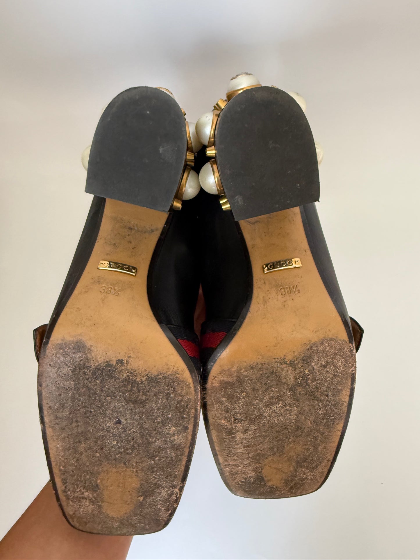 Gucci pearl Marmont pumps size 38.5